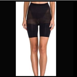 Spanx Power Short Size Medium  NEW